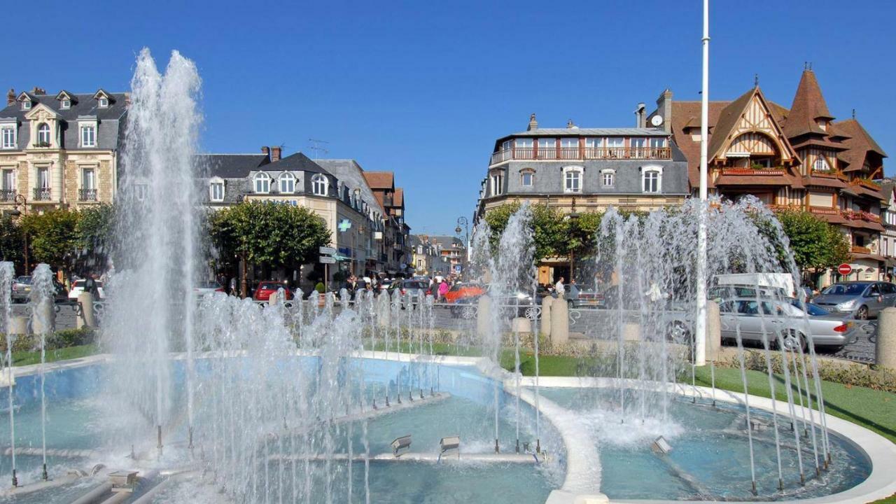 Les Quais De Trouville Exterior photo